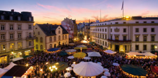 Rheingauer Weinwoche in Wiesbaden startet wieder: 101 Winzer und rund 20 Gastronome