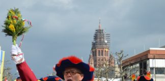 An Neujahr marschieren die Garden in Mainz: Auftakt zur Fastnachtskampagne 2017