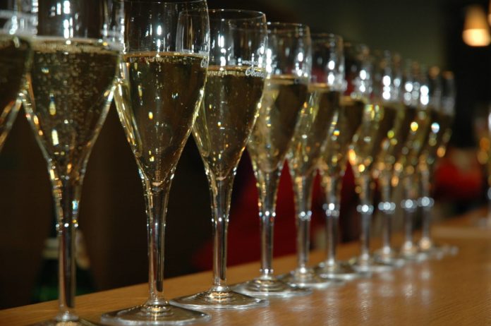 Deutscher Sektpreis 2018 für Volker Raumland – Erster Preis auch an Braunewell – Sektmanufaktur Flik feiert Sommerfest