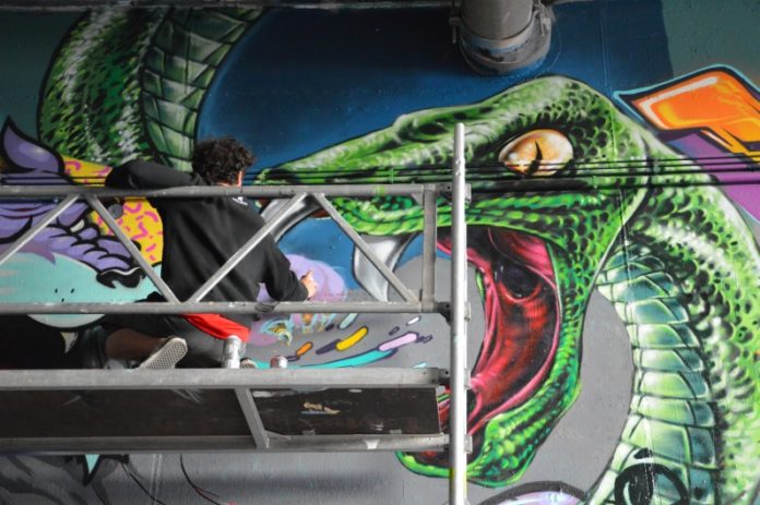 Meeting of Styles: Geniale Graffiti-Kunst am Wochenende unter der Brücke in Kastel