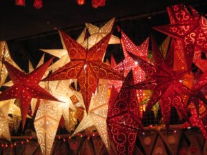 Sterne Weihnachtsmarkt - Foto: gik