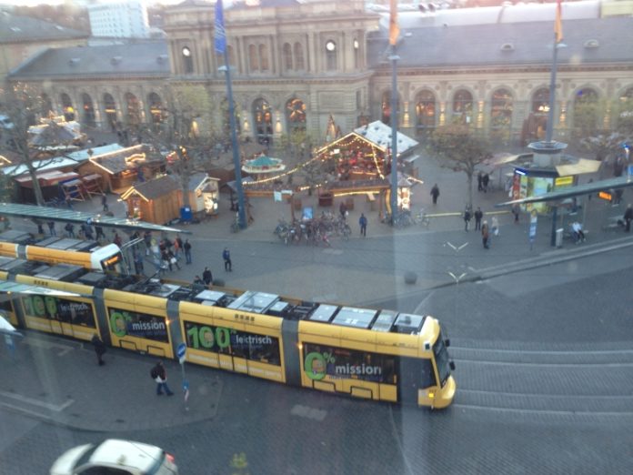 Keine Haltestellen für Busse und Bahnen am Hauptbahnhof im August