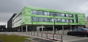 Neue Gebäude für Politikwissenschaften der Uni Mainz, hier wären viele Beschäftigte von einem Stellenabbau im Mittelbau betroffen. - Foto: gik
