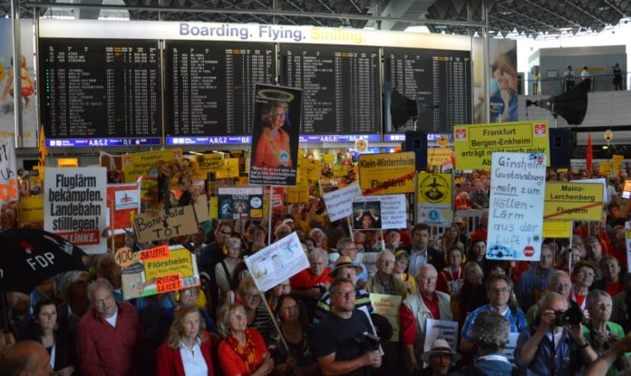 5. März: 20 Jahre Bündnis der Bürgerinitiativen gegen Fluglärm – Ryanair baut Basis in Frankfurt weiter aus