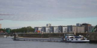 Binnenschiffer verklagt Zollhafen GmbH: Liegeplätze an Nordmole erhalten