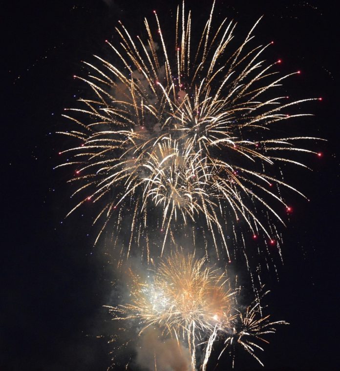 Feuerwerk zum Träumen – 52. Johannisnacht zuende – Hunderttausende feiern hochgradig friedlich