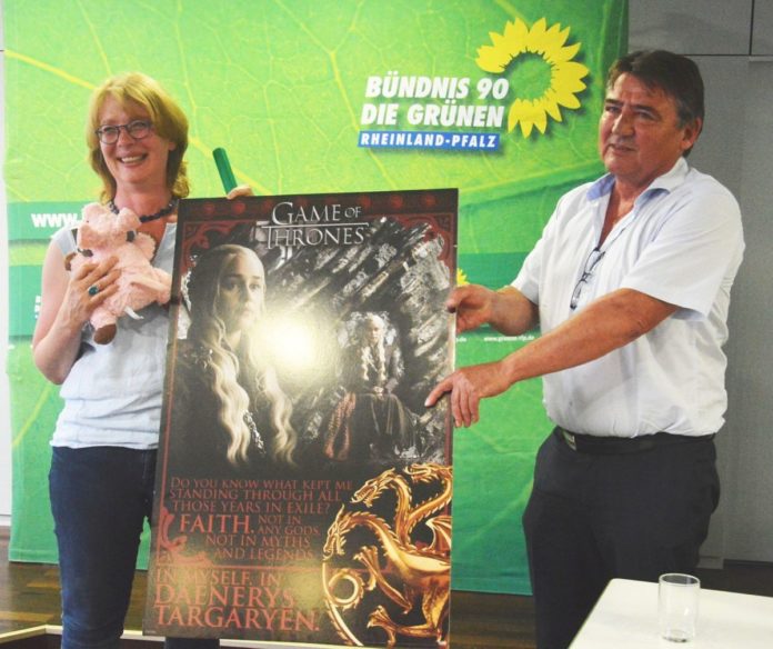 Grüne starten in „Game of Thrones“ – Rößner jetzt auch offiziell OB-Kandidatin der Grünen