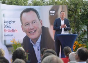 SPD-Kandidat Michael Ebling bei seiner Bewerbungsrede für eine zweite Amtszeit als OB von Mainz. - Foto: gik