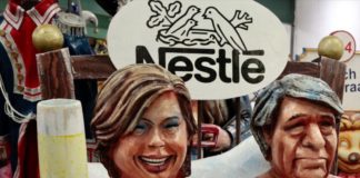 Klöckners Liebesnest, „Nero“ Trump, Queen’s Hofnarr und die zu großen Kleider der AKK – Mainzer Motivwagen 2020 nehmen große Weltpolitik aufs Korn