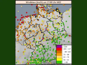 Sturmböen in Deutschland am Sonntagnachmittag um 17.00 Uhr. - Grafik: DWD