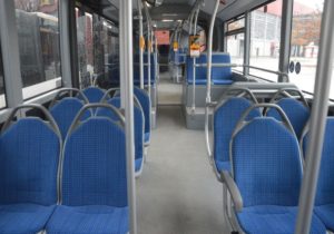 Leerer Bus der Mainzer Mobilität. - Foto: gik