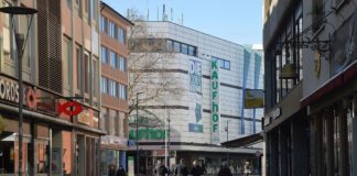 Corona-Shutdown: Kontaktsperre bis 3. Mai verlängert – Ab 4. Mai schrittweise Öffnung für Schulen, Läden ab 20. April