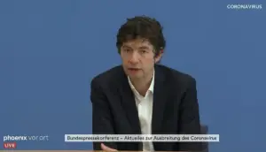 Der Virologe Christian Drosten auf der Pressekonferenz zum Coronavirus. - Screenshot: gik