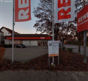 Der REWE-Getränkemarkt in Mainz-Ebersheim wäre aus Sicht der Stadt für eine Aufstockung ideal. - Foto: gik