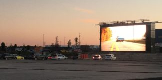 Gottesdienst goes Autokino: Evangelische Kirche in Mainz feiert an Pfingsten Gottesdienst im Autokino auf der Messe