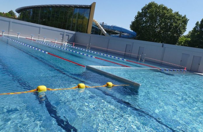 Mainzer Taubertsbergbad öffnet wieder: Neues Edelstahlbecken, Brodelberg, Matschplatz und Coronaregeln