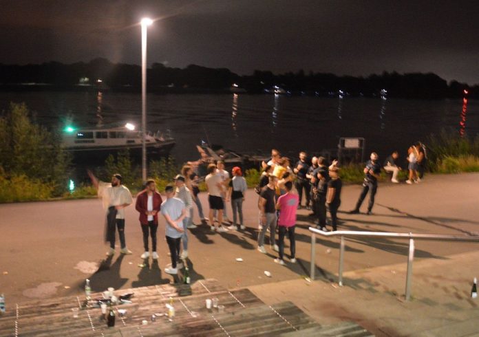 „Das Mainz-Gefühl gibt es nicht mehr“ – Stadt Mainz räumt Platz am Winterhafen mit Polizeihilfe