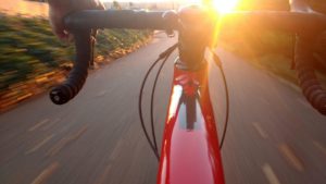 Ein Traum: mit dem Rennrad auf einem glatten Straßenbelag dahinflitzen - das Foto für diesen Radweg entstand in Seattle, USA. - Foto: Roman Pohorecki, Seattle