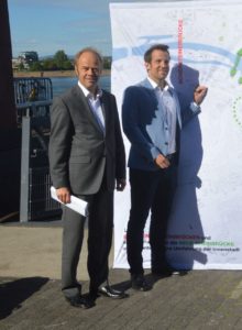 Hans-Martin Kessler im Mai 2019 bei einer Veranstaltung der CDU Mainz zum Thema Rheinbrücken, hier zusammen mit OB-Kandidat Nino Haase. - Foto: gik