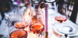 Desinfektionsmittel statt Wein: Winzer in Mainz und Rheinhessen dürfen Rotweine und Rosés destillieren – Ziel: Überangebot abbauen