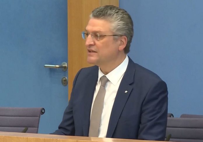 Wendepunkt in Corona-Pandemie zur „Dritten Welle“? – Infektionen steigen wieder – BionTech-Impfstoff wirkt gegen Mutationen