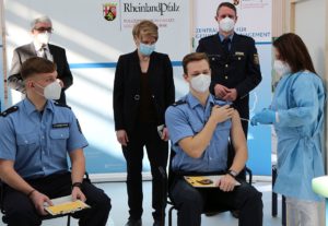 Impfstart bei der rheinland-pfälzischen Polizei. - Foto: MdI RLP
