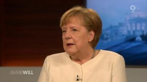 Bundeskanzlerin Angela Merkel (CDU) am Sonntagabend im Interview bei Anne Will. - Foto: gik