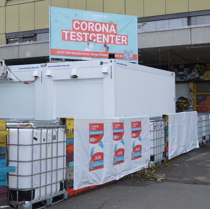„Corona ist nicht vorbei“ – Ab 11. Oktober Tests nicht mehr kostenlos – Erneut Testpflicht für Innenräume