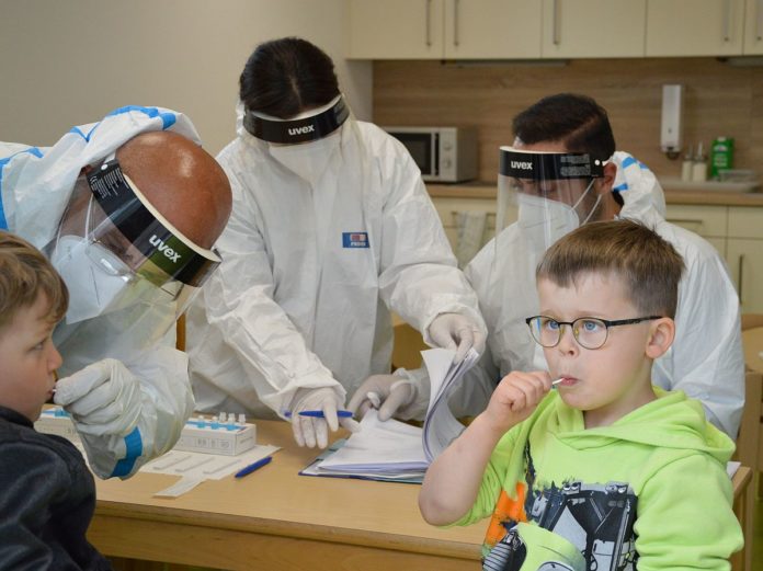 Würzburger Kita-Test-Studie: Corona-Tests in Kitas können Ausbreitung des Virus effektiv verhindern