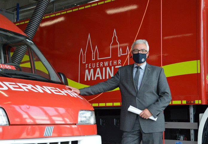 Freiwillige Feuerwehr Ingelheim fordert schnellere Corona-Impfung – Offener Brief ans Land – Wiesbaden impfte 700 Feuerwehrleute