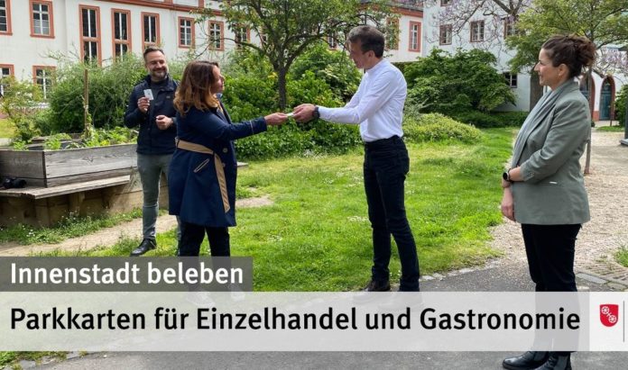 10.000 Parkkarten sollen Kunden wieder nach Mainz zum Einkaufen locken – Matz: Mainzer Einzelhandel und Gastronomie unterstützen