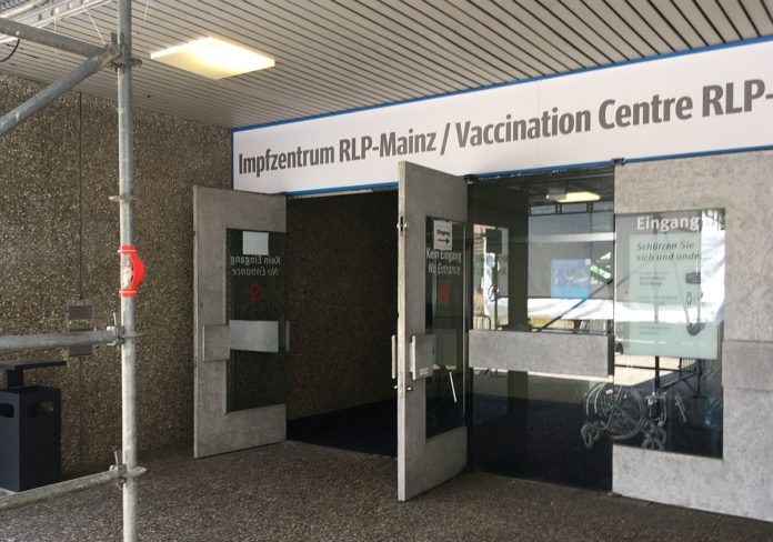 Booster-Impfungen: Land will nun doch Impfzentren wieder öffnen – 21 Krankenhäuser sollen ab 23. November impfen