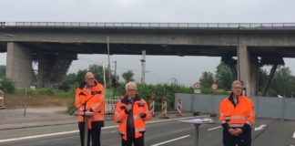 Salzbachtalbrücke wird gesprengt, Brücke einsturzgefährdet – Neuer südlicher Brückenteil soll in 14 Monaten stehen, Nordteil ein Jahr später folgen