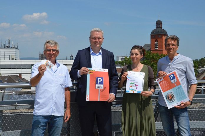 Mainzer Handel will Kunden mit „Sympathieaktionen“ locken: Kaffee & Parken aufs Haus – Neue Stadtgutscheine und „Mainzgebracht“