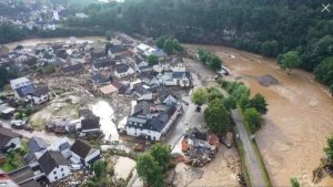 Der überflutete Ort Schuld an der Ahr. - Foto: Screenshot via SWR aktuell 