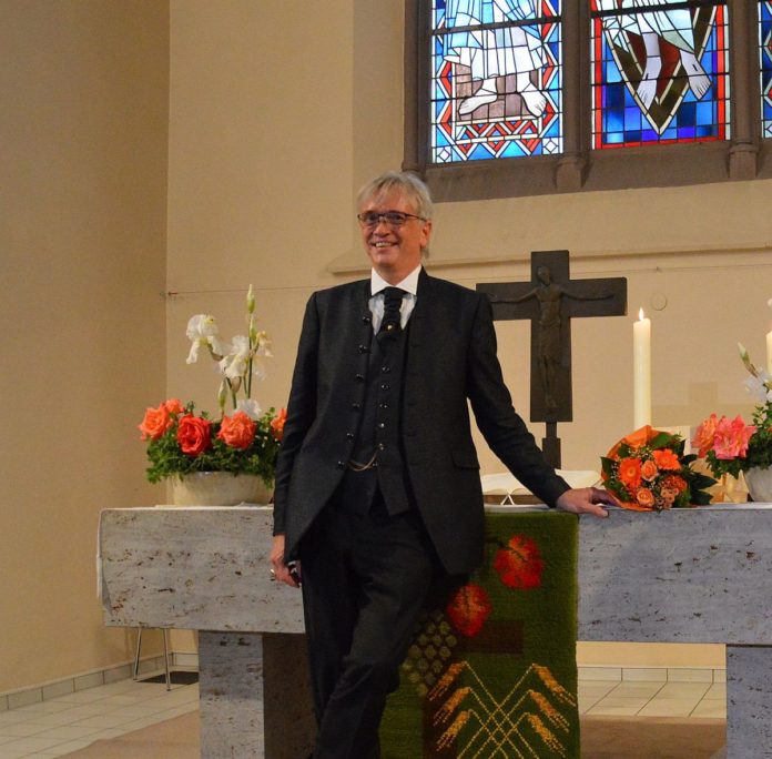 Mainzer Macher des Weisenauer Kultursommers zum Bundespräsidenten eingeladen – Anerkennung für Benefizprojekt „Kirche für Künstler“