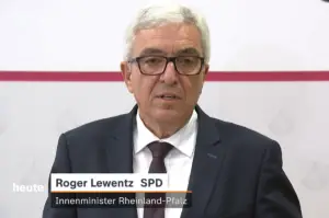 Innenminister Roger Lewentz (SPD). - Foto: gik