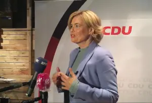 CDU-Landeschefin Julia Klöckner am Abend der Bundestagswahl. - Foto: gik