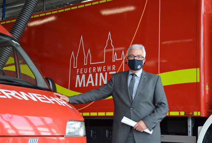 Neuer Katastrophenschutz für Rheinland-Pfalz: Neues Landesamt & Lagezentrum, mehr geländegängige Fahrzeuge