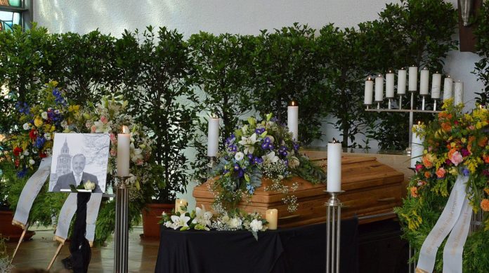 Letzte Ehre für „Homo Politicus“: Johannes Gerster auf Mainzer Hauptfriedhof beigesetzt – „Er hat seine letzte Jerusalem-Reise angetreten“