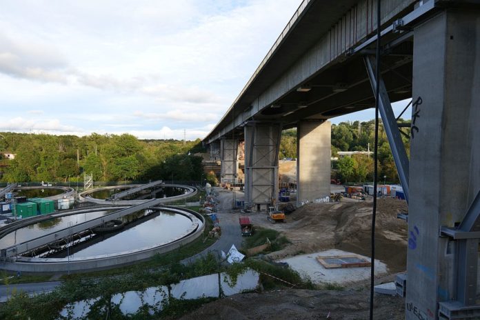 Megaprojekt Brückensprengung: So bereitet sich Wiesbaden auf den Knall an der Salzbachtalbrücke vor