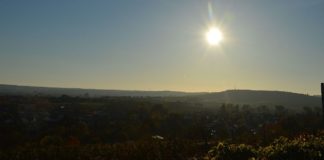 Warnung vor extremer Hitze am Dienstag: Hitzetipps bei der Stadt Mainz, Hitzeaktionsplan in Wiesbaden