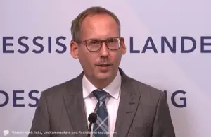 Mahnte, sich impfen zu lassen: Hessens Gesundheitsminister Kai Klose (Grüne). - Screenshot: gik