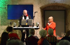 Wunderbare Saturnalien-Einlage von Frank Golischewski und Margit Sponheimer. - Foto: gik