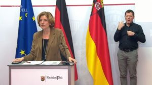 Ministerpräsidentin Malu Dreyer (SPD) am Freitag nach der Bund-Länder-Konferenz. - Screenshot: gik