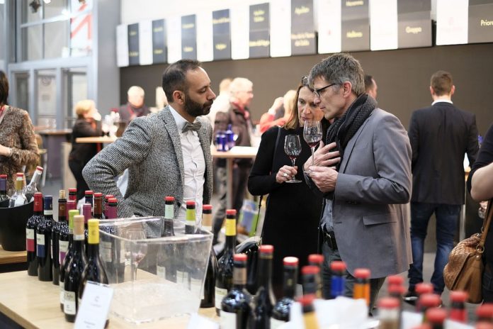 Verbraucher sparen beim Wein: Zehn Prozent weniger Absatz wegen Inflation – Deutsche Weine in China und Schweiz gefragt