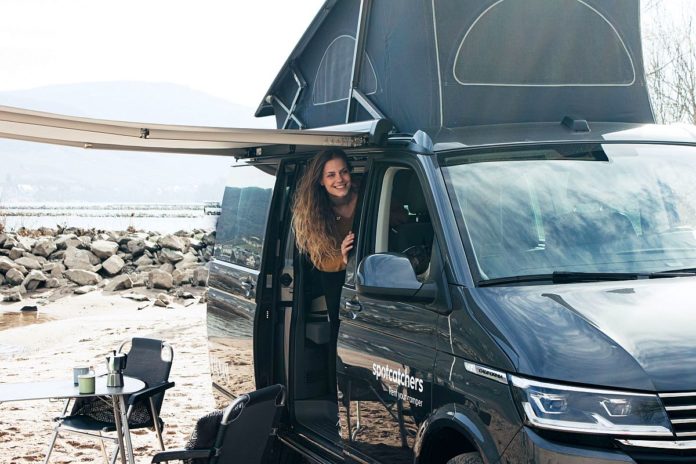 „Spotcatchers“ in Mainz erfüllen Traum vom Urlaub im Campermobil – 15 verschiedene Modelle auf dem Messegelände