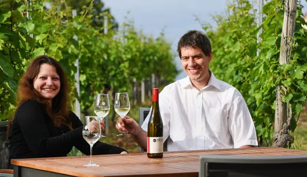 Erster Vinomat in Nierstein im Weingut Heise - Offizielle Einweihung