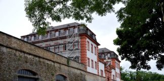 Römer-Blues, Rohbauästhetik im Rathaus, Allianzhaus und Zitadellenfest: Mainz öffnet Bauten zum Tag des Offenen Denkmals