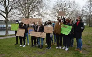 Protest gegen Verbote am Mainzer Winterhafen. - Foto: gik 
